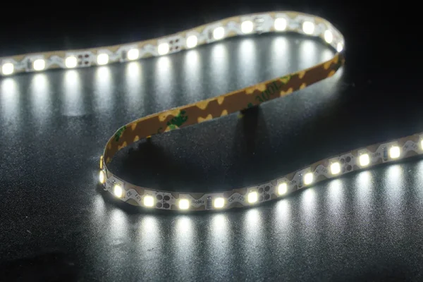 2835 96leds/m 12V 6MM（S shape)